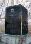 Gottlieb Daimler Denkmal